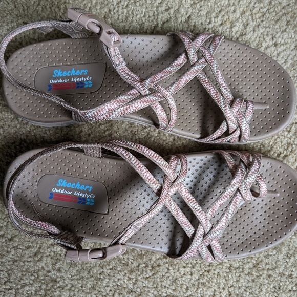 Women's Skechers sandals, NWT - Picture 1 of 6